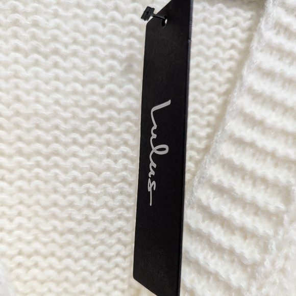 NWT Lulu's White Cardigan with Red Heart Accents - Size L/XL ❤️❤️ - Picture 7 of 11